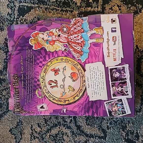 Ever After High Apple White 2014 NIB - Picture 4 of 6